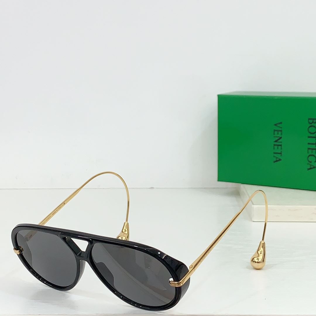 Bottega Veneta Sunglasses